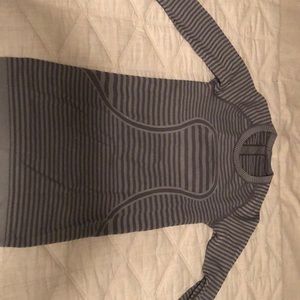 Lululemon long sleeve